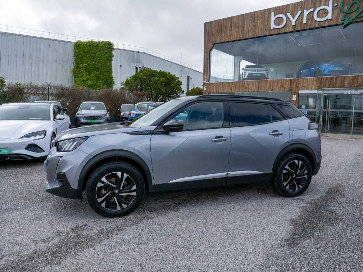 peugeot-e-2008-2023-eletrico-0cc