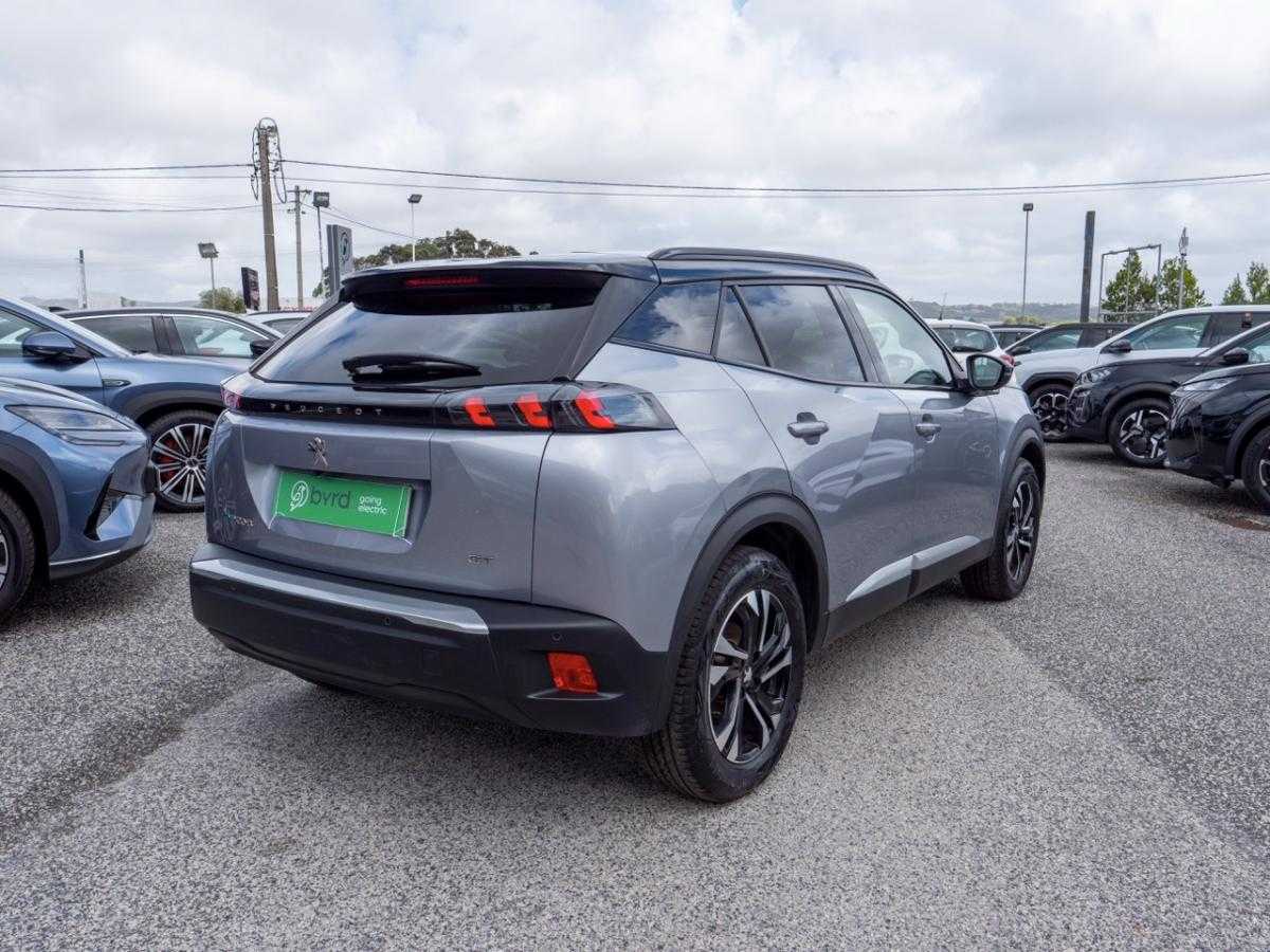 peugeot-e-2008-2023-eletrico-0cc