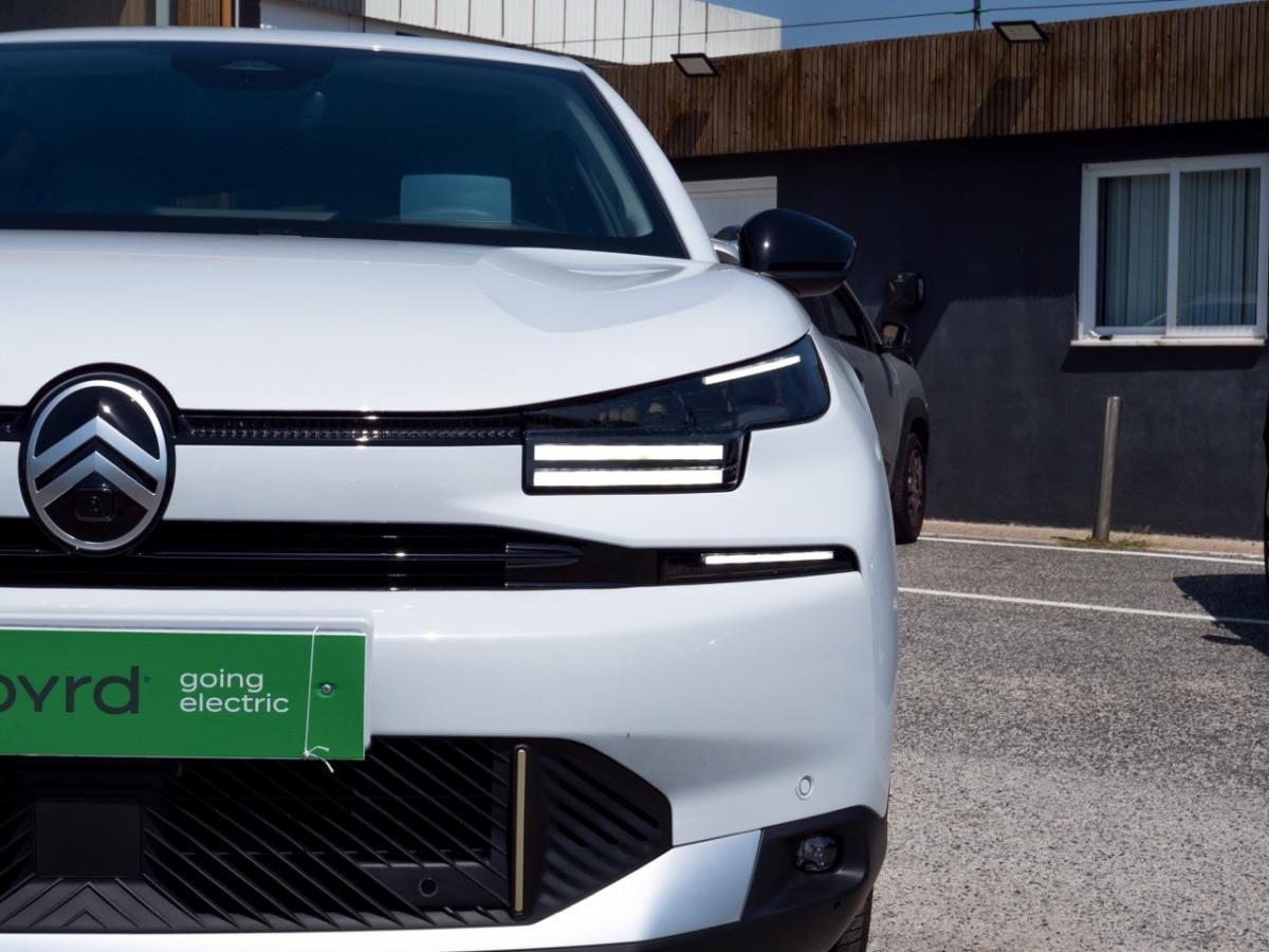citroen-e-c4-2025-eletrico-0cc