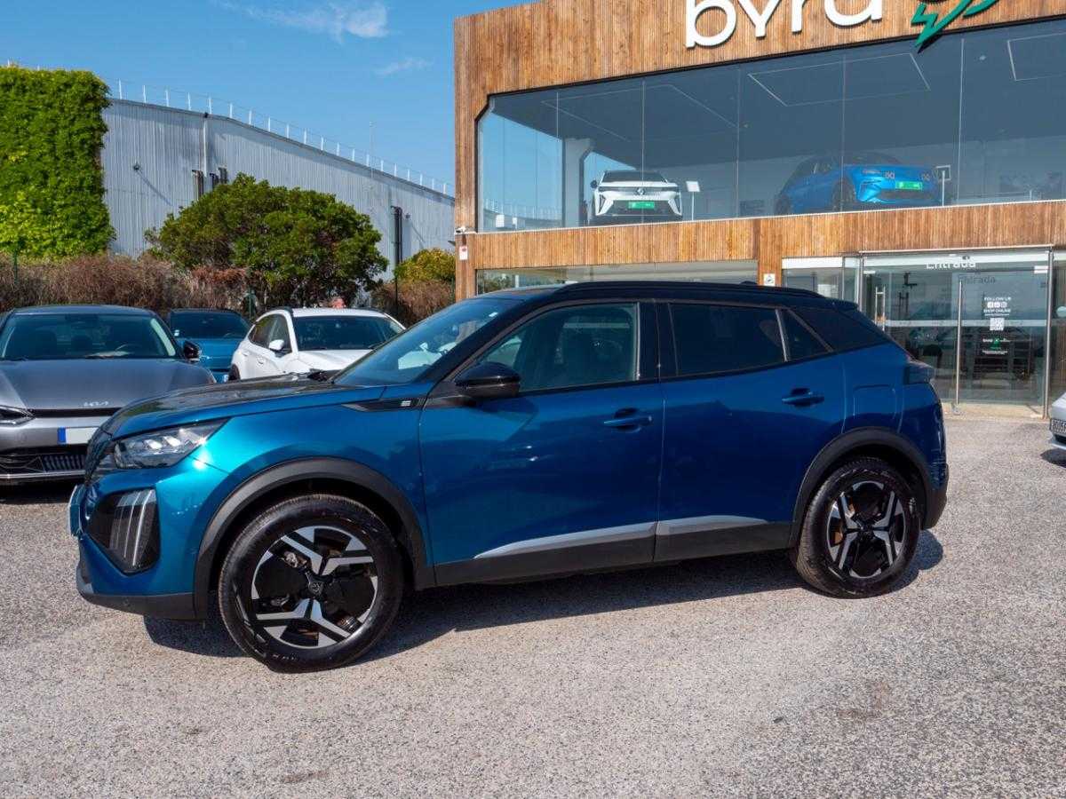 peugeot-e-2008-2025-eletrico-0cc
