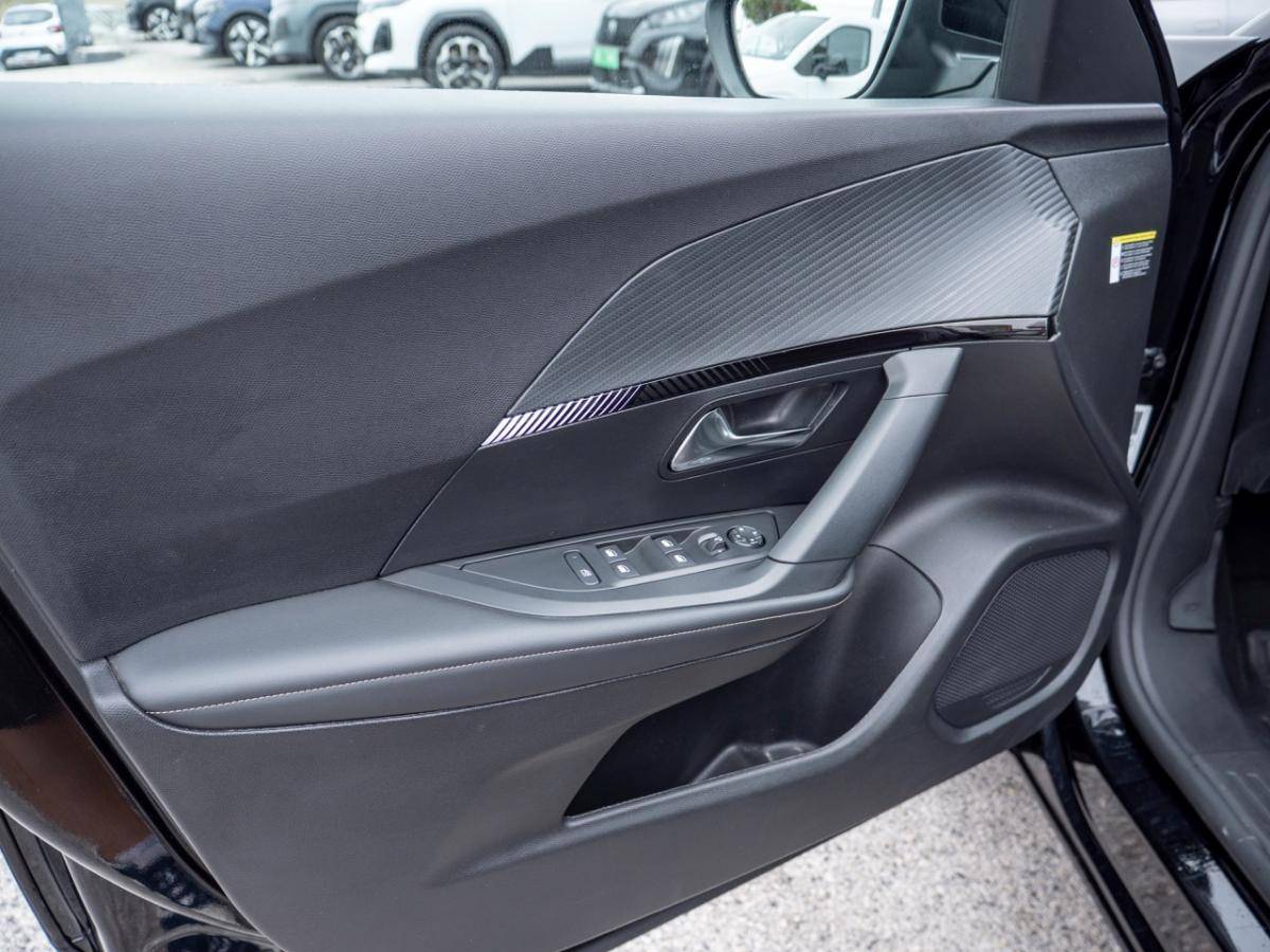 peugeot-e-2008-2025-eletrico-0cc
