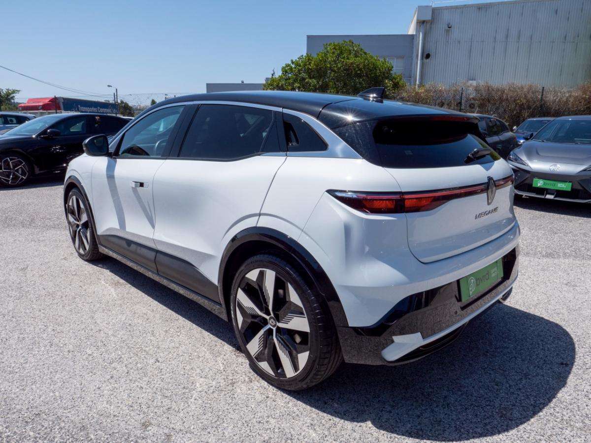 renault-megane-e-tech-2022-eletrico-0cc