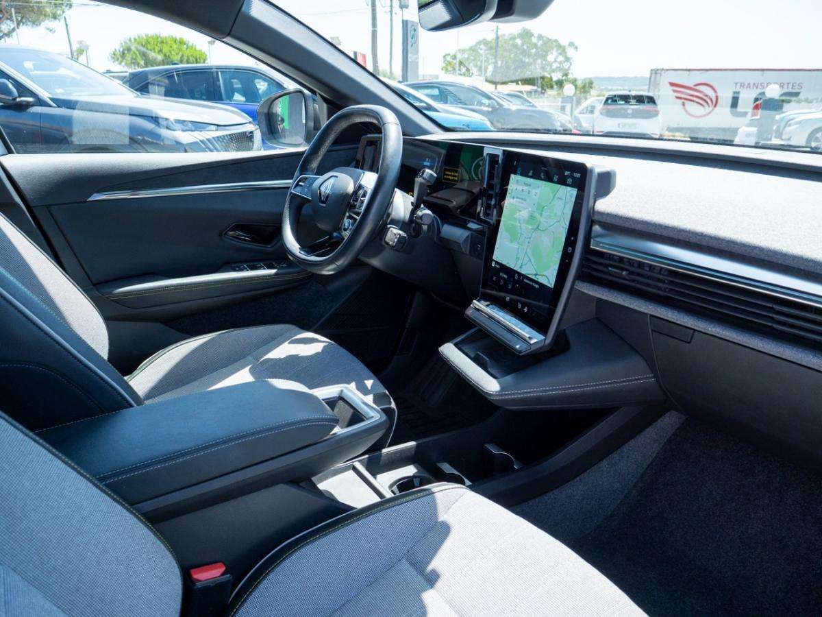 renault-megane-e-tech-2022-eletrico-0cc