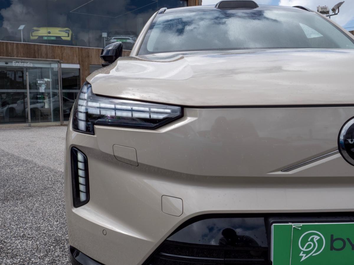 volvo-ex90-2024-eletrico-0cc