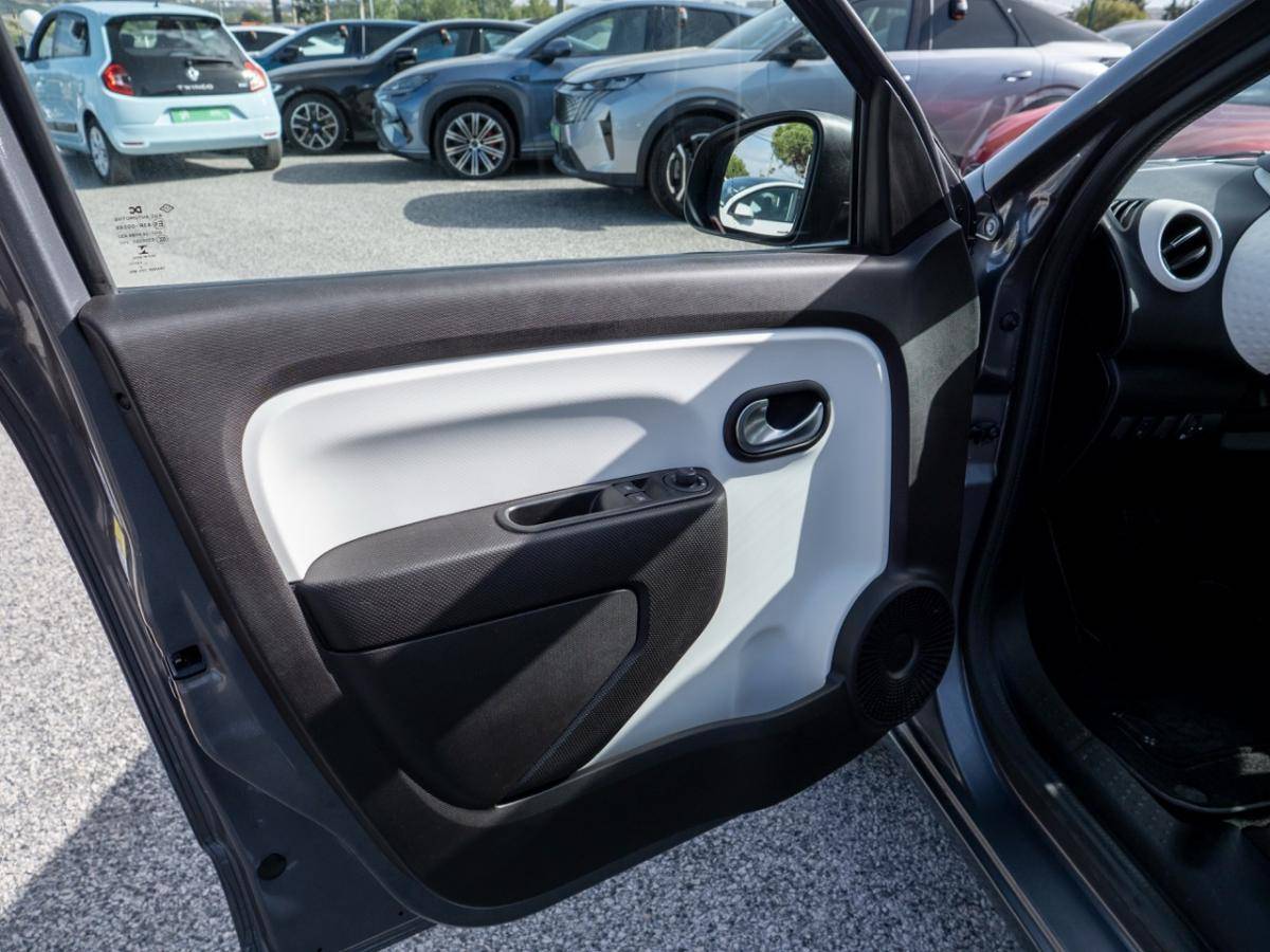 renault-twingo-2022-eletrico-0cc