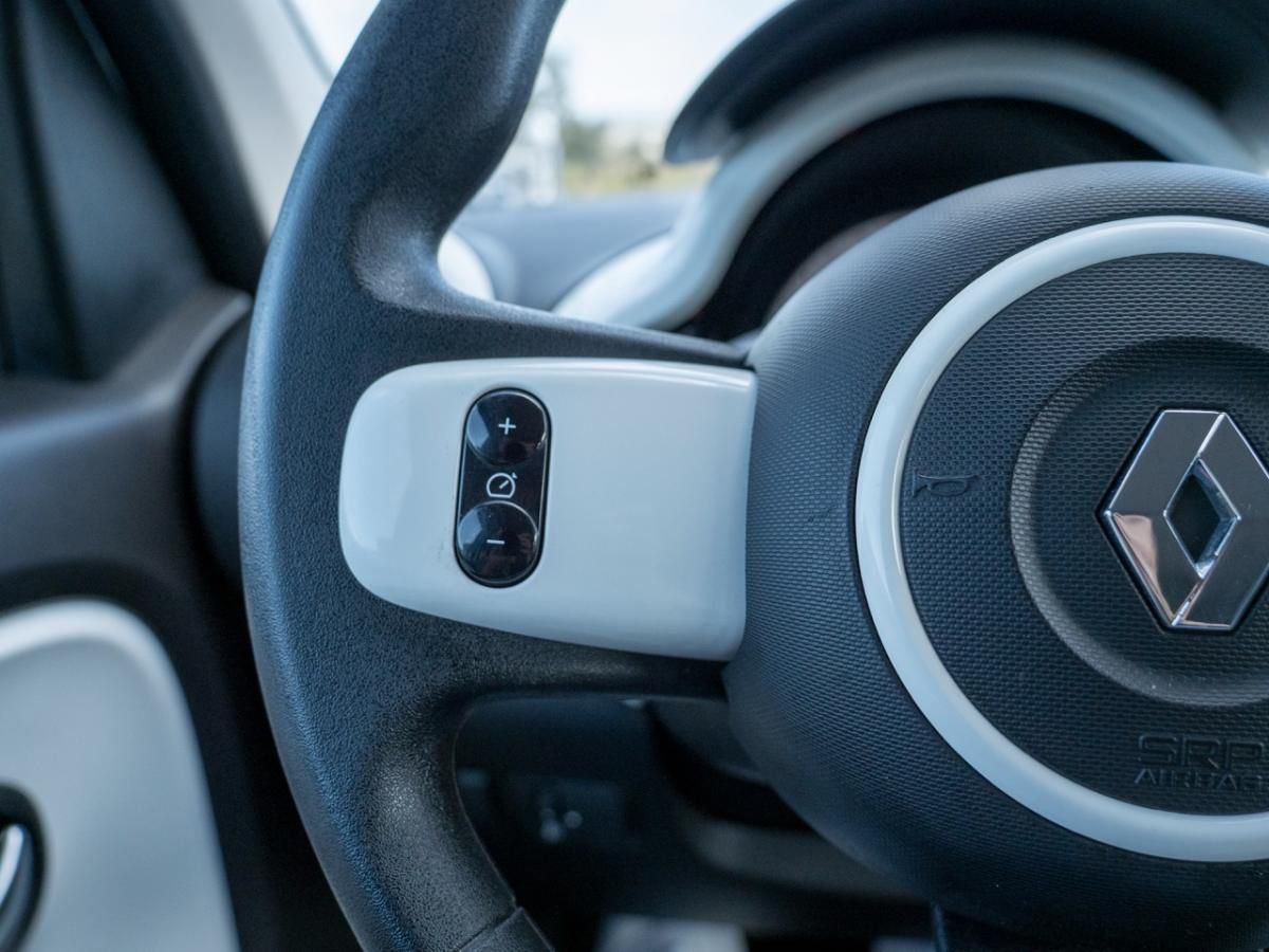 renault-twingo-2022-eletrico-0cc