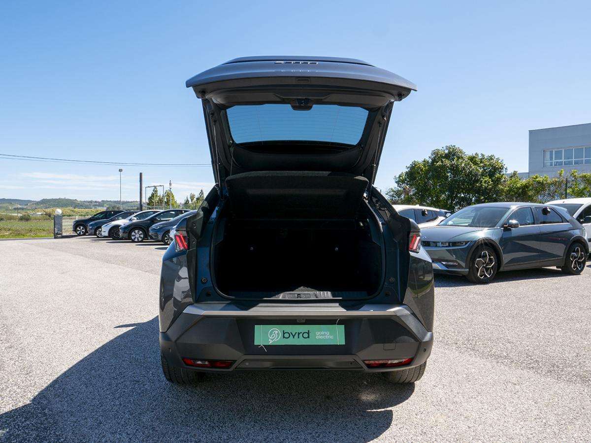 peugeot-e-3008-2025-eletrico-0cc