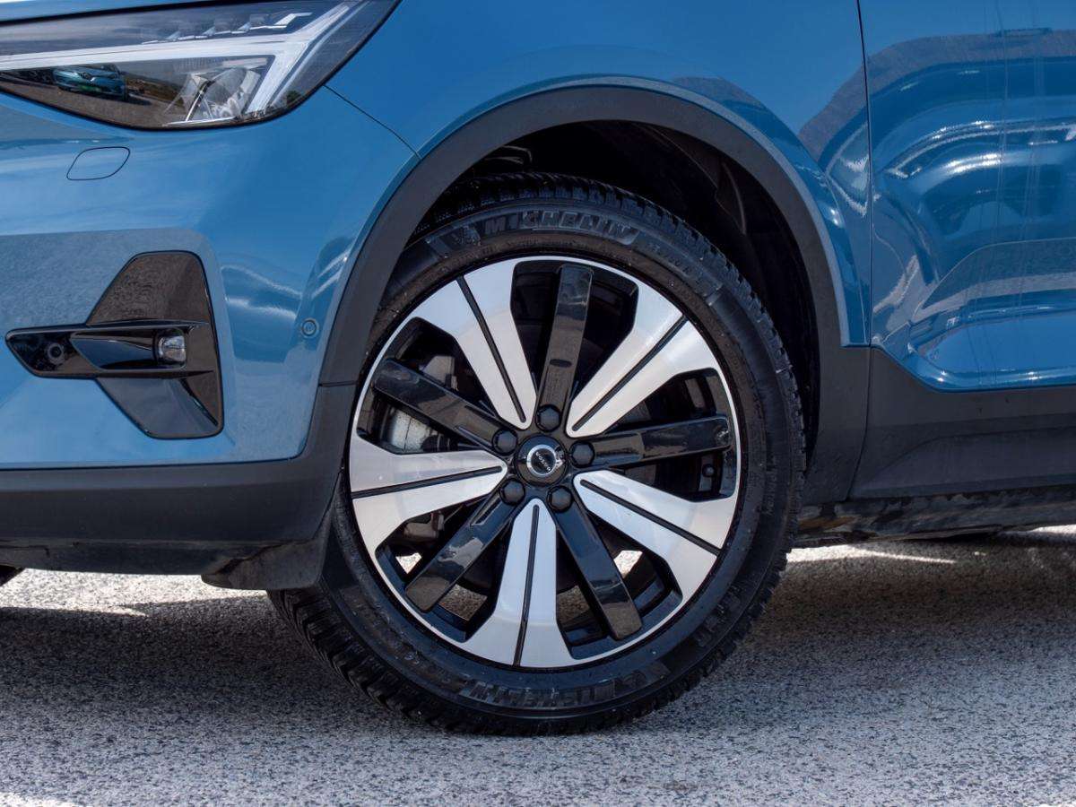 volvo-xc40-2023-eletrico-0cc