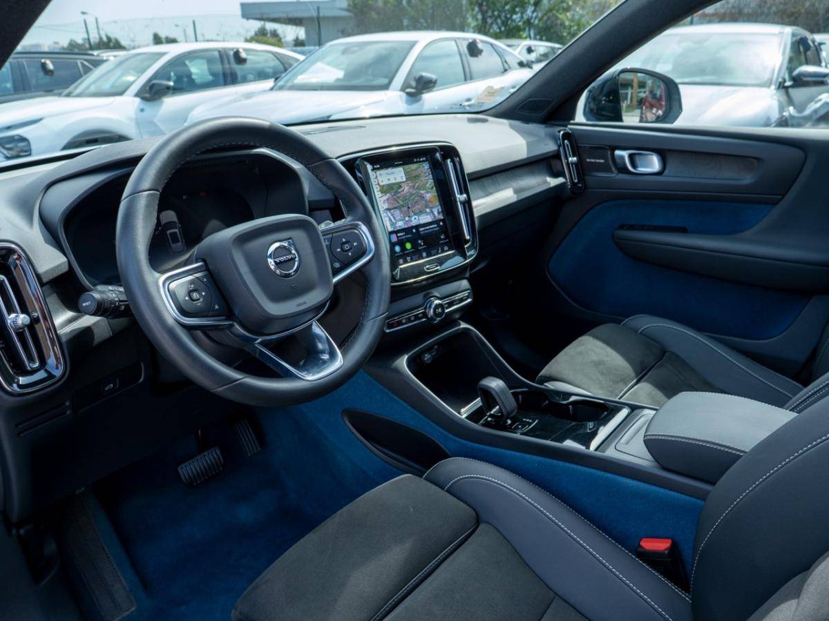 volvo-xc40-2023-eletrico-0cc