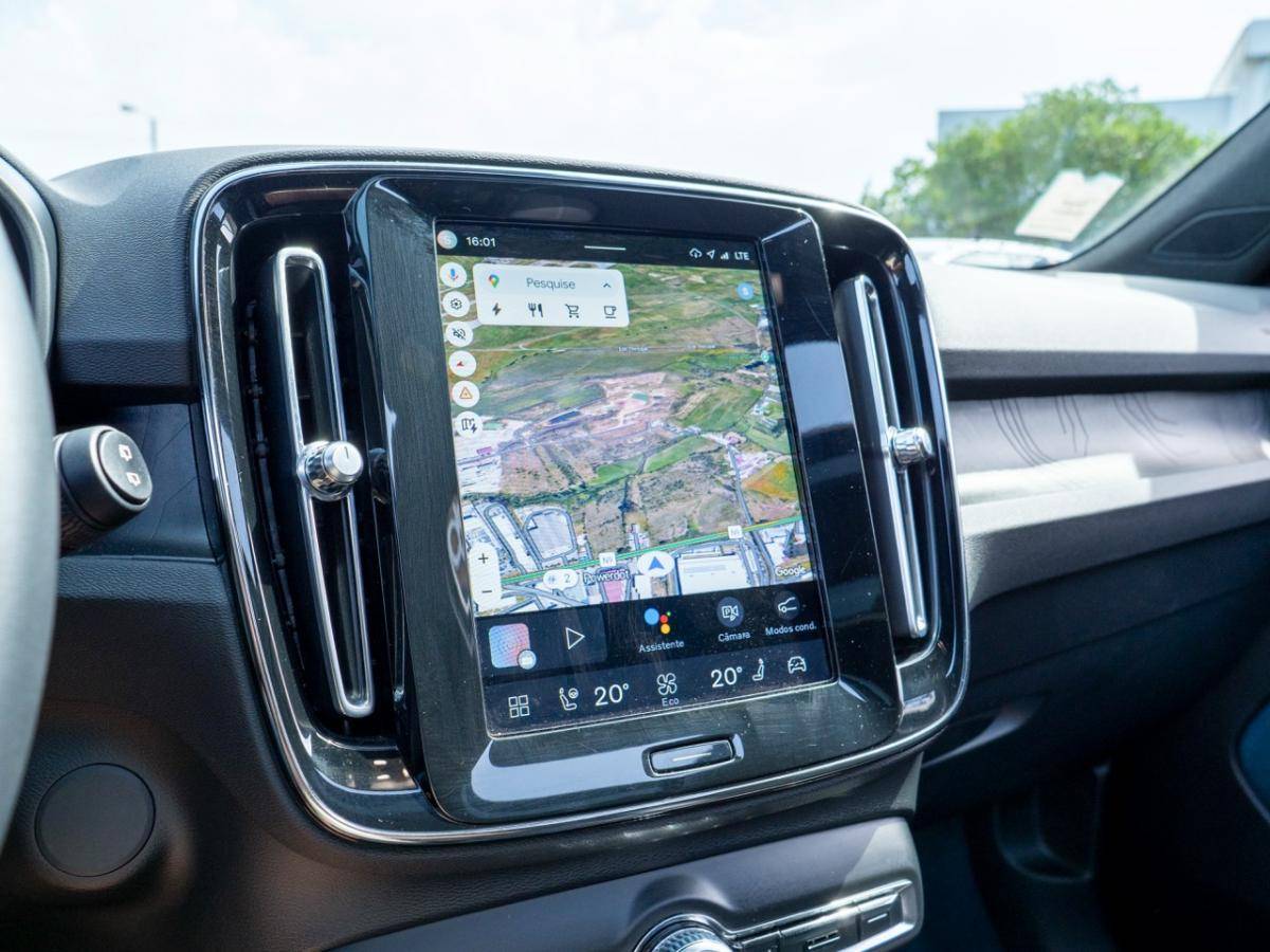 volvo-xc40-2023-eletrico-0cc