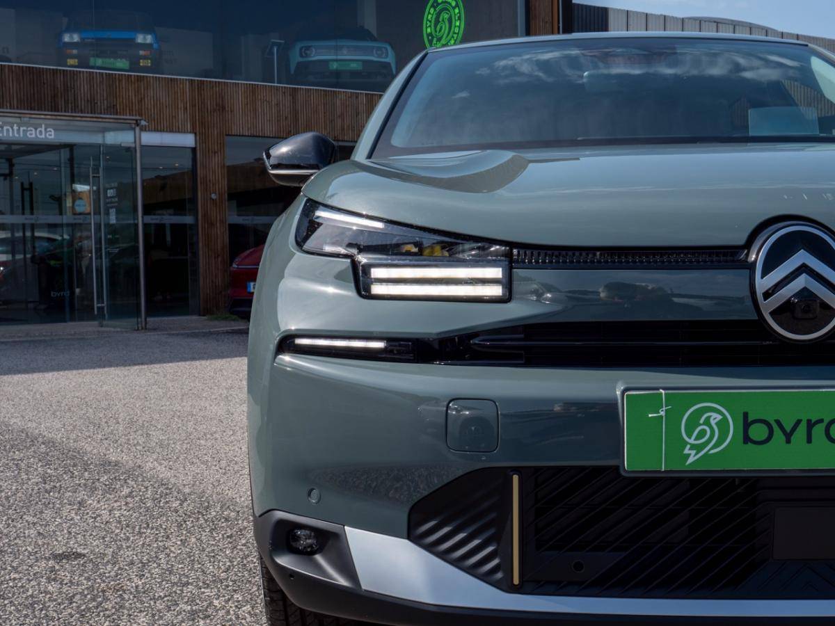 citroen-e-c4-2025-eletrico-0cc