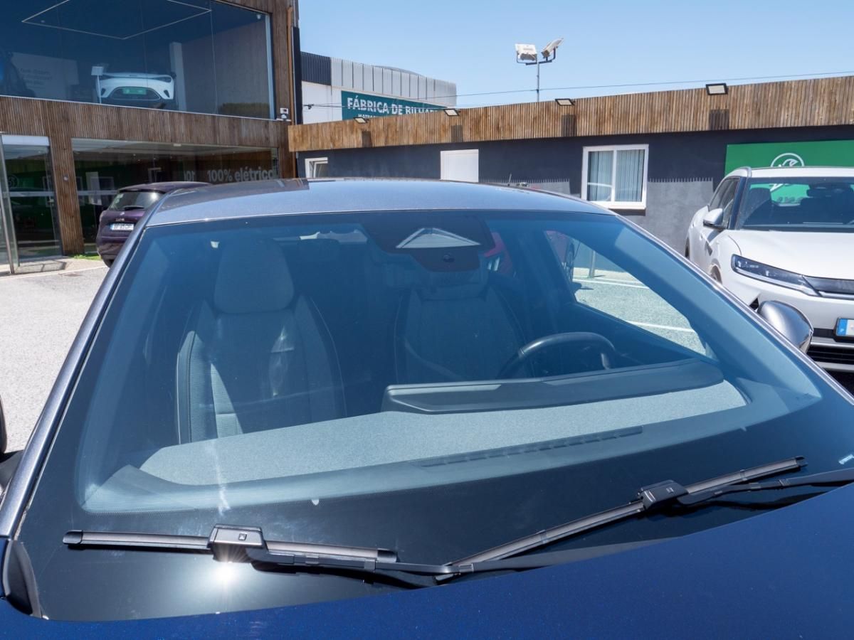 renault-megane-e-tech-2024-eletrico-0cc
