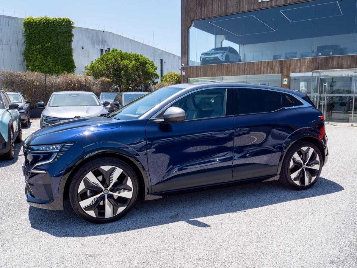 renault-megane-e-tech-2024-eletrico-0cc