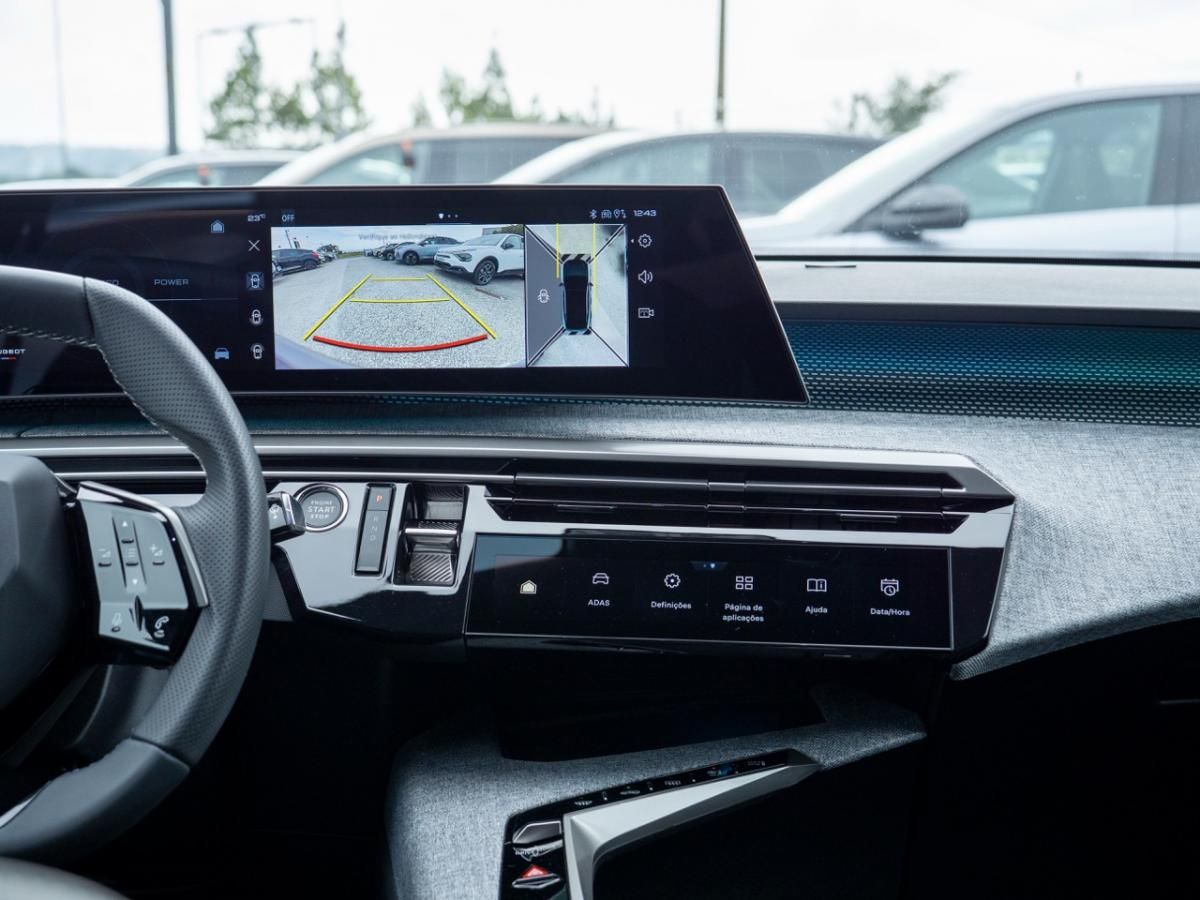 peugeot-e-3008-2025-eletrico-0cc