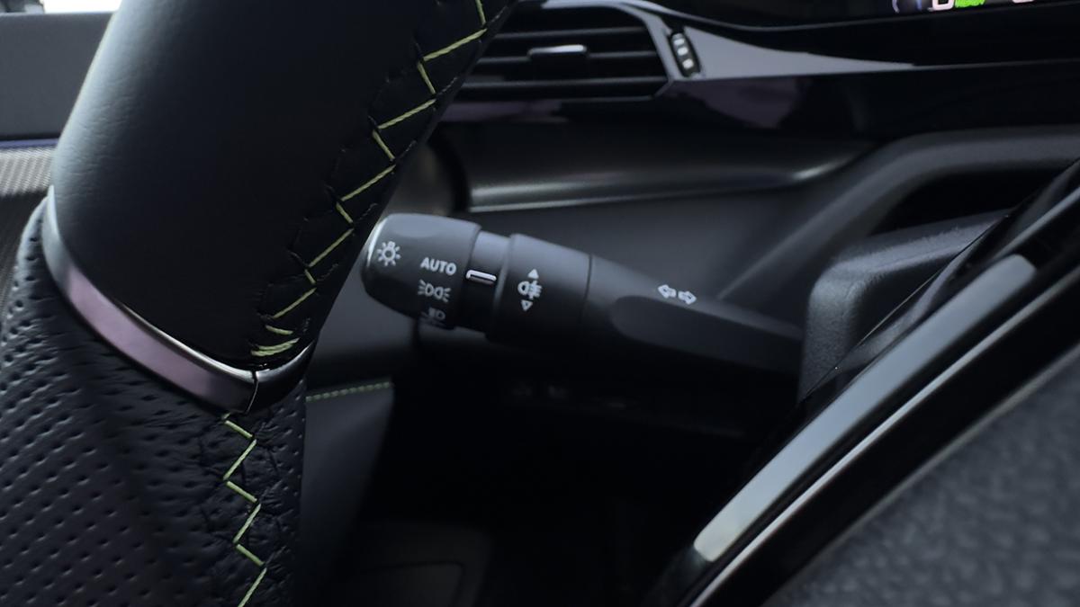 peugeot-e-208-2025-eletrico-0cc