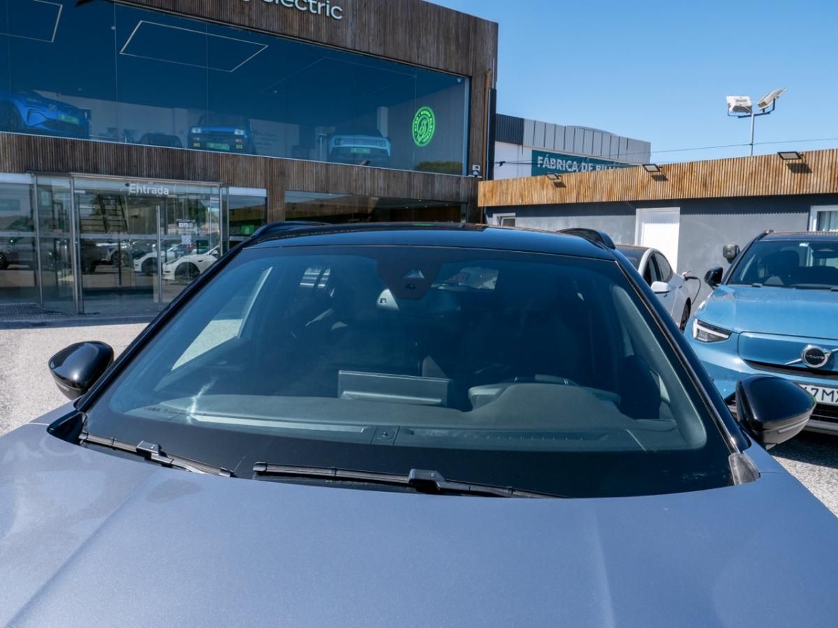 peugeot-e-2008-2025-eletrico-0cc