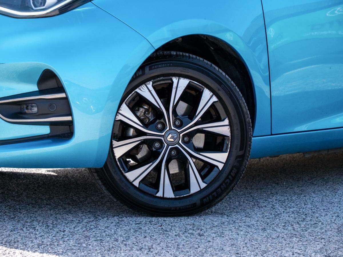 renault-zoe-2023-eletrico-0cc