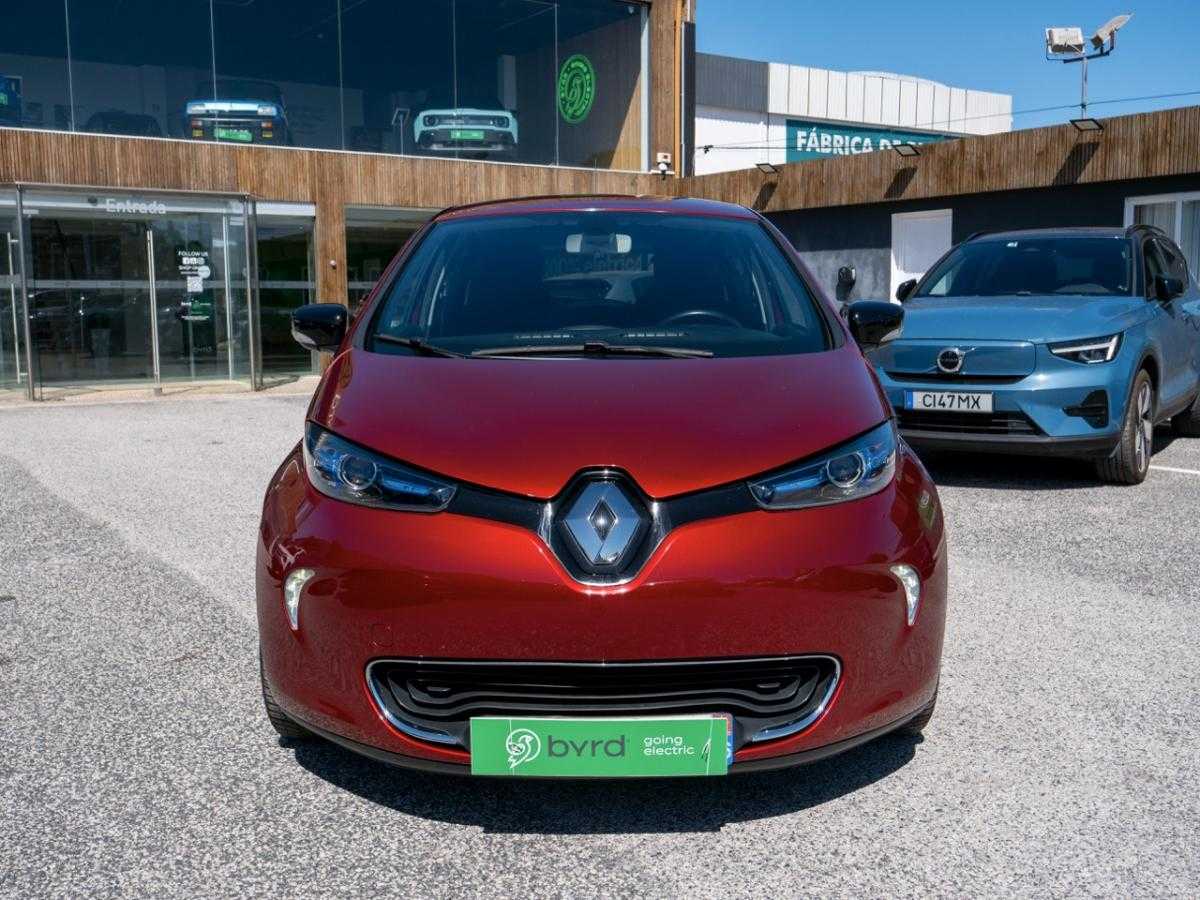 renault-zoe-2017-eletrico-0cc