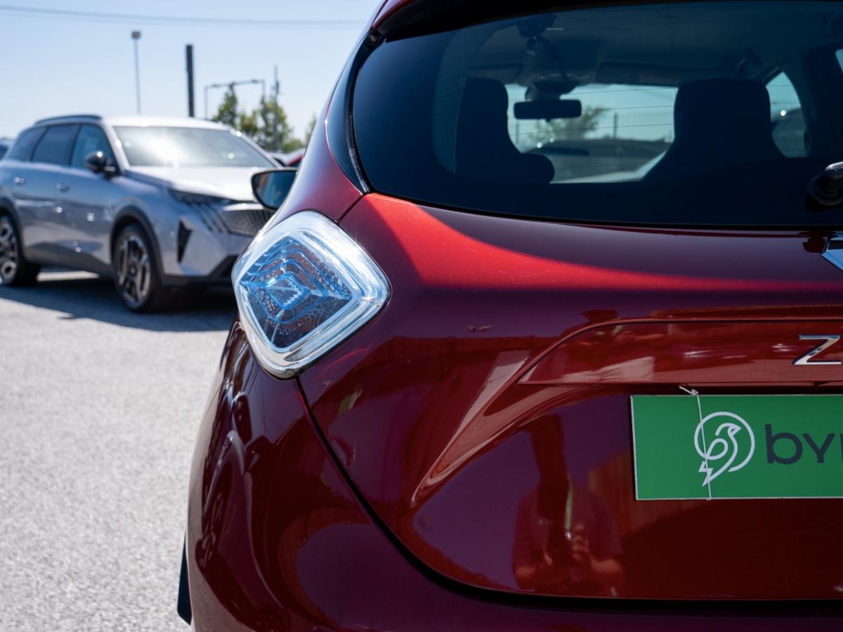 renault-zoe-2017-eletrico-0cc