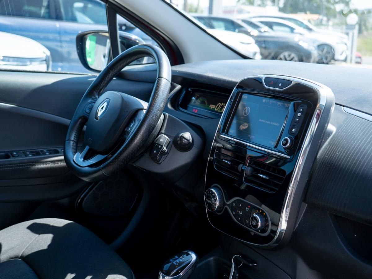 renault-zoe-2017-eletrico-0cc