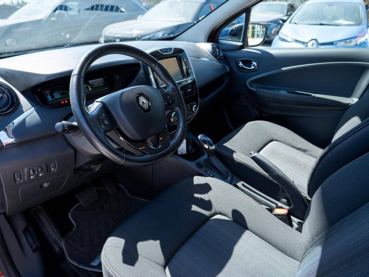 renault-zoe-2017-eletrico-0cc