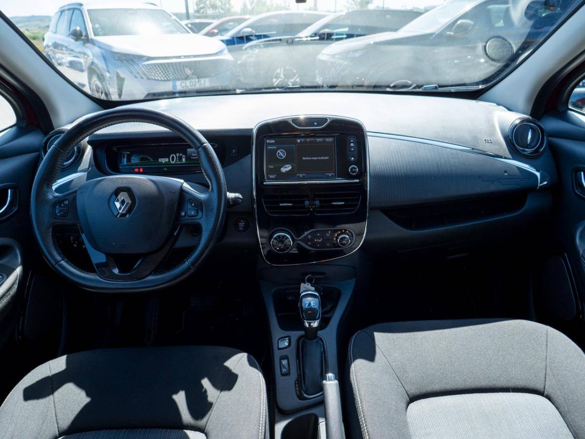 renault-zoe-2017-eletrico-0cc