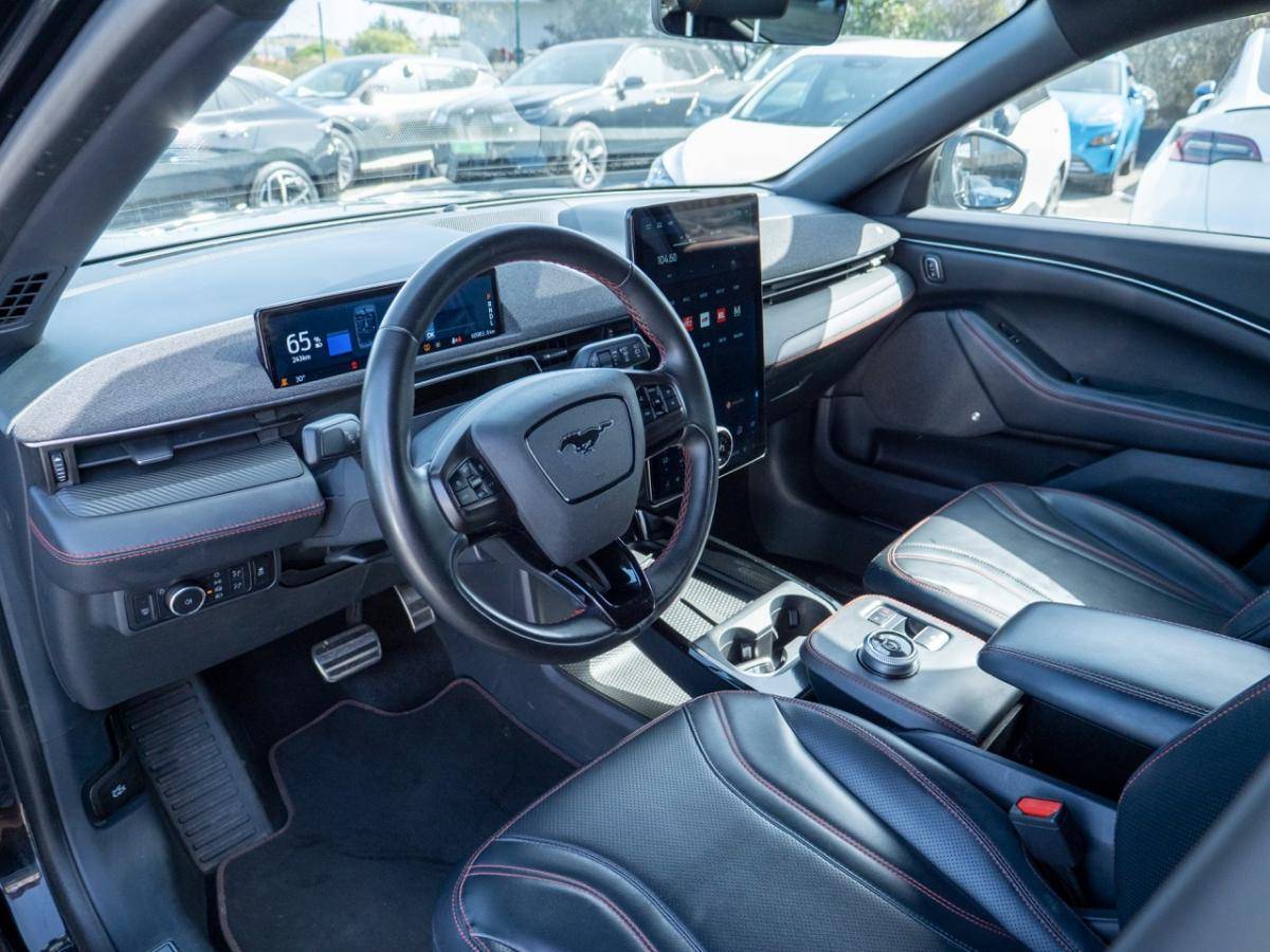 ford-mustang-mach-e-2023-eletrico-0cc