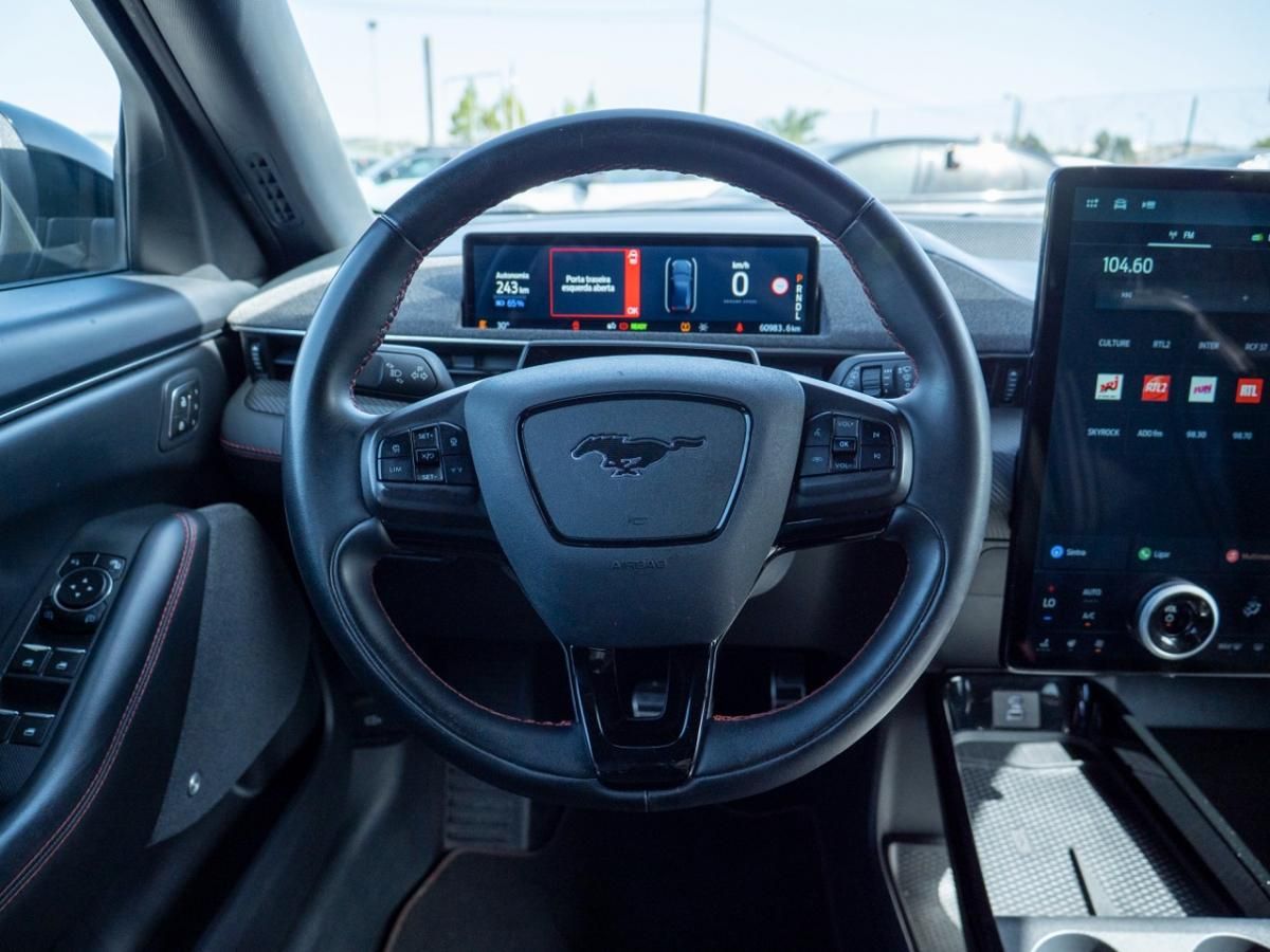 ford-mustang-mach-e-2023-eletrico-0cc