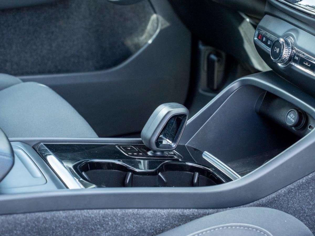 volvo-xc40-2022-eletrico-0cc