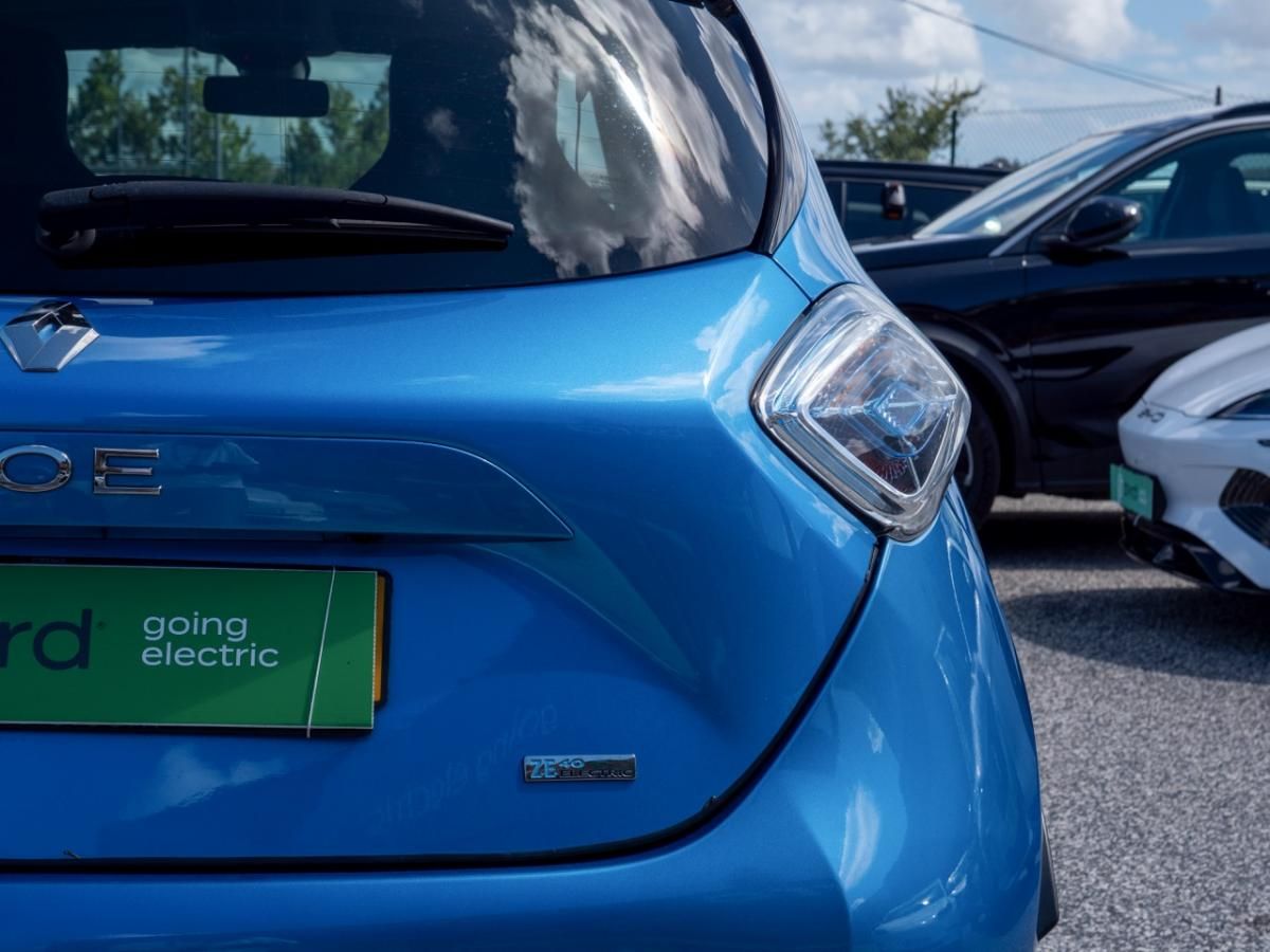 renault-zoe-2018-eletrico-0cc