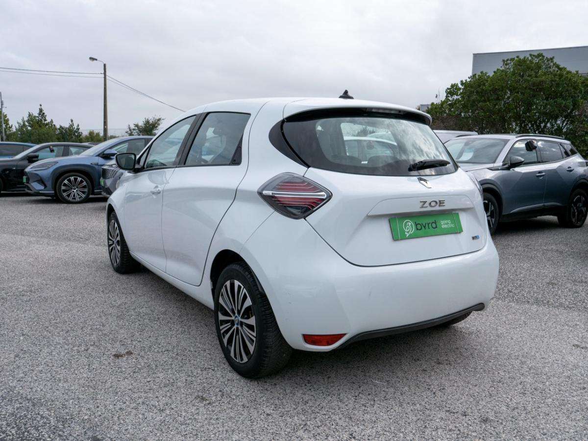 renault-zoe-2021-eletrico-0cc