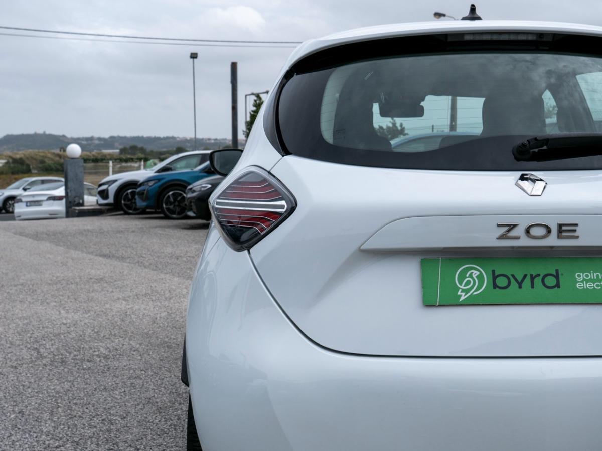 renault-zoe-2021-eletrico-0cc