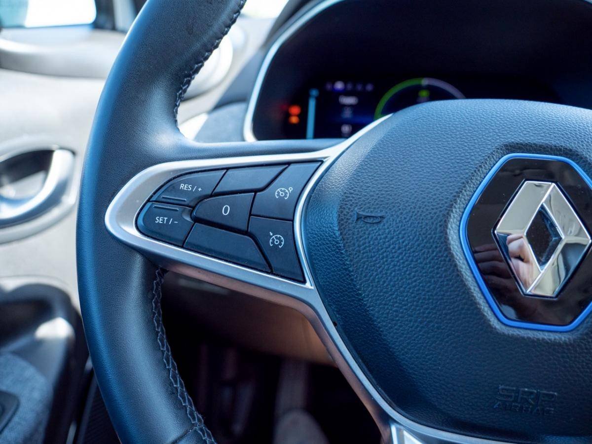 renault-zoe-2020-eletrico-0cc