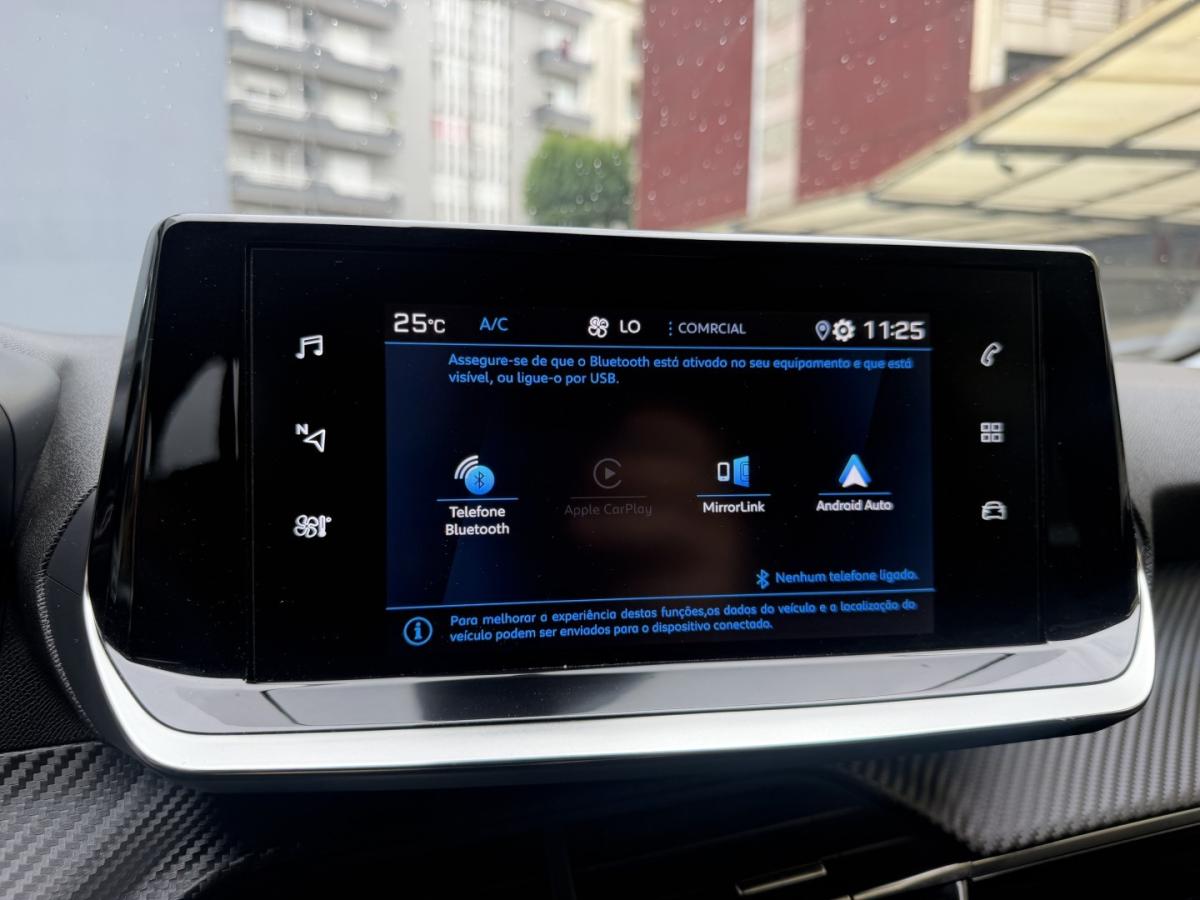 peugeot-208-2023-gasolina-1199cc