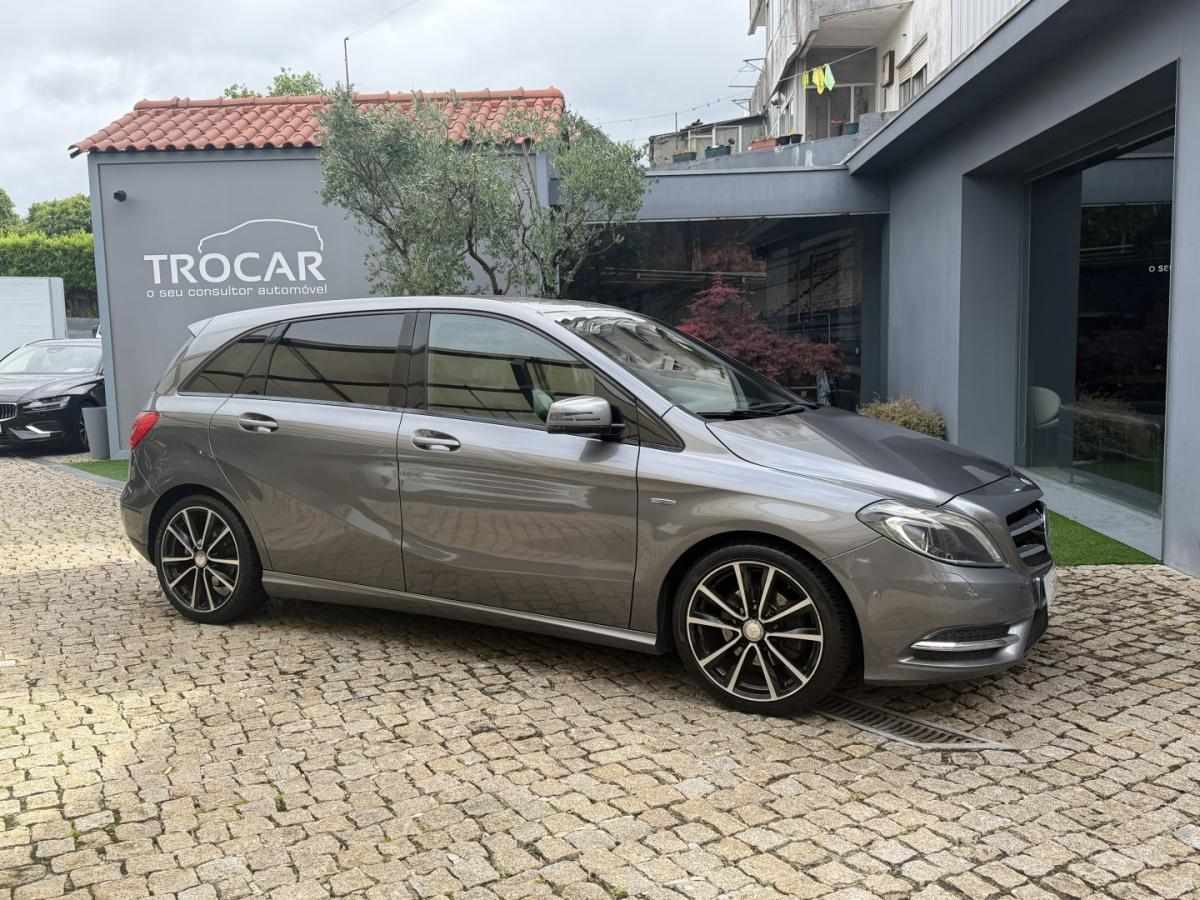 mercedes-benz-classe-b-2012-diesel-1796cc