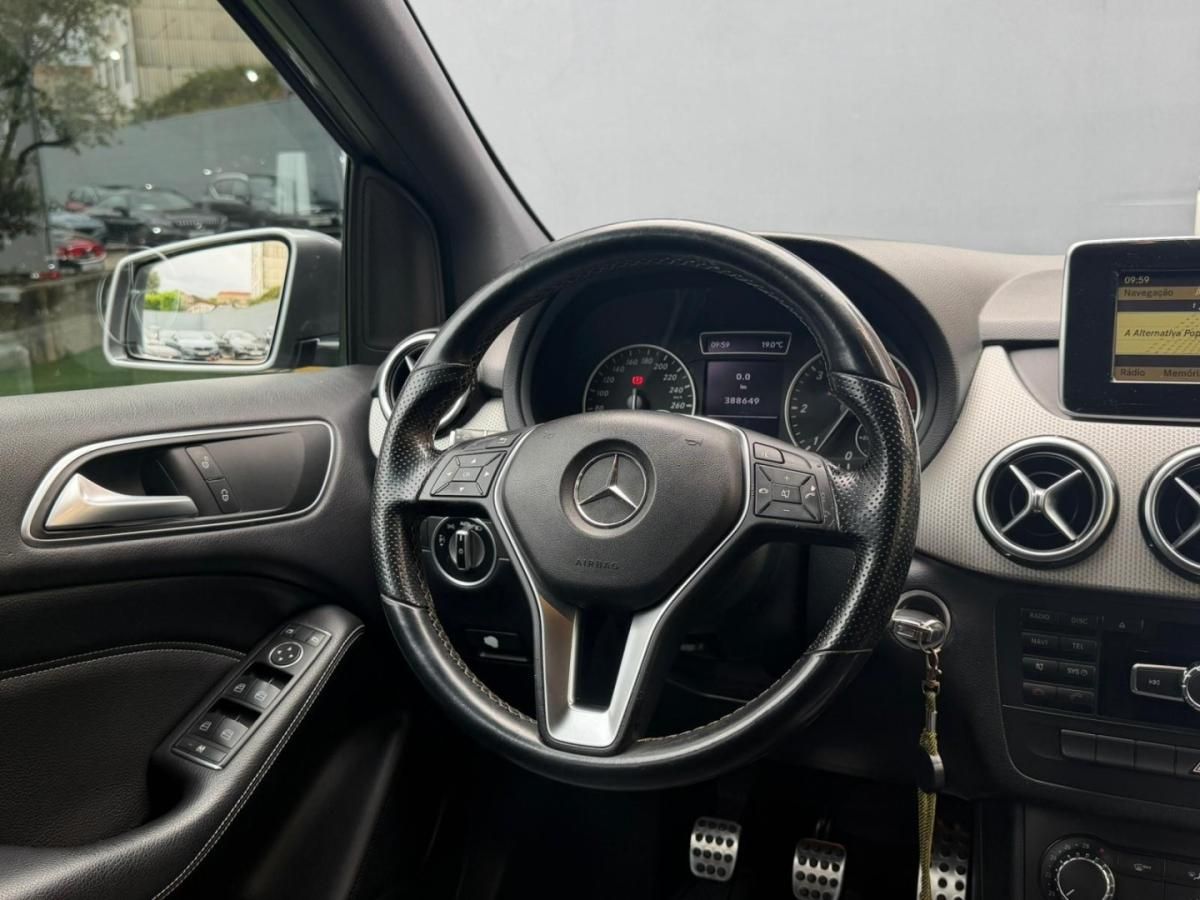 mercedes-benz-classe-b-2012-diesel-1796cc