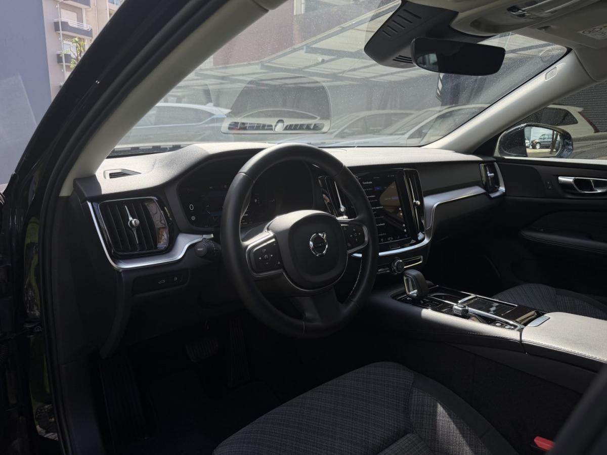 volvo-v60-2023-hibrido-1969cc