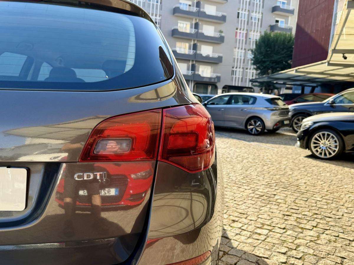 opel-astra-2015-diesel-1598cc