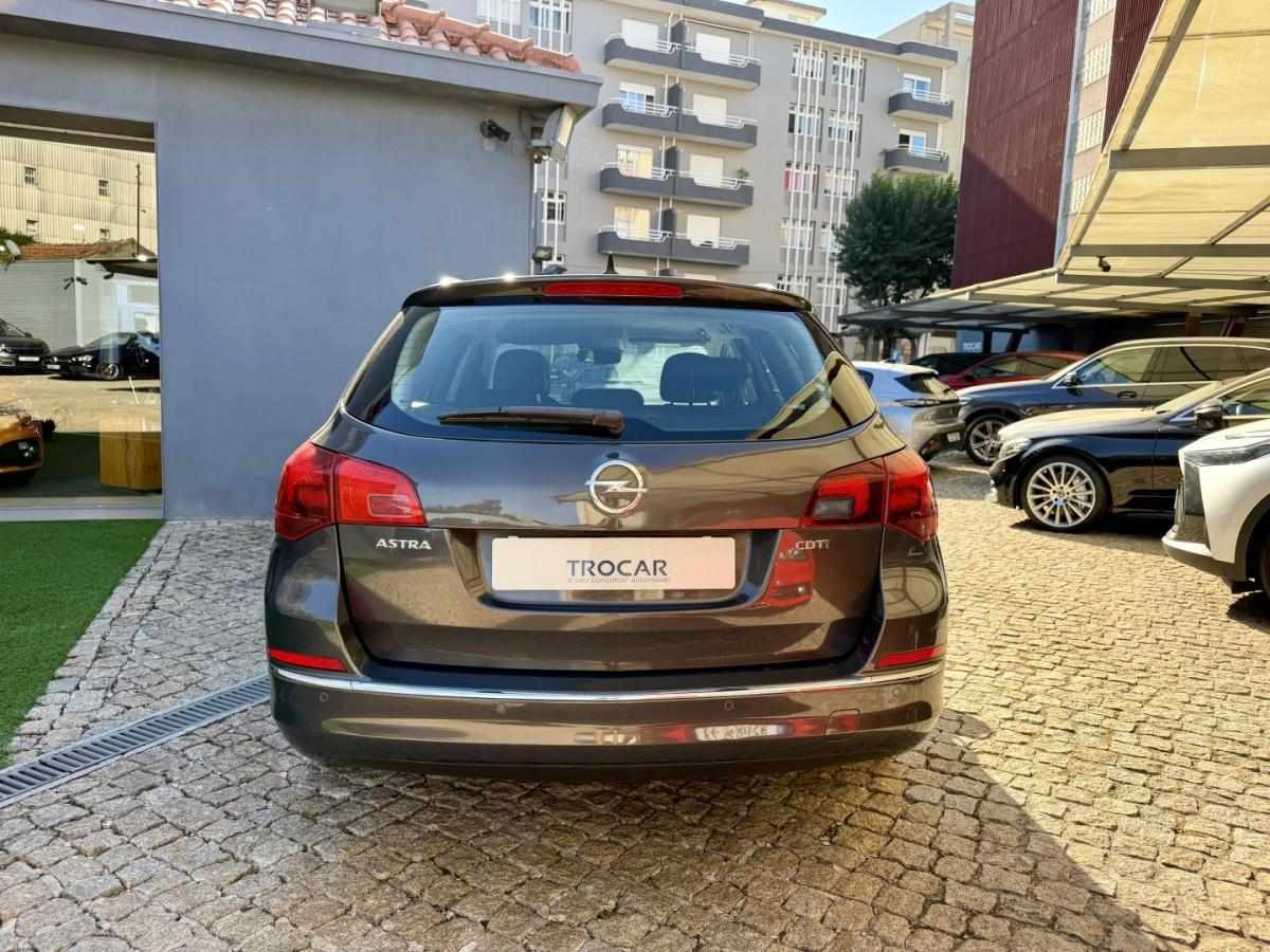 opel-astra-2015-diesel-1598cc
