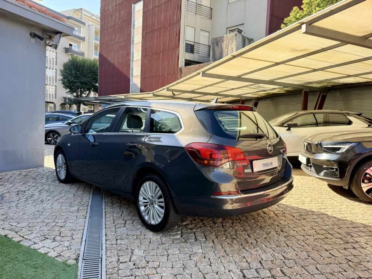 opel-astra-2015-diesel-1598cc