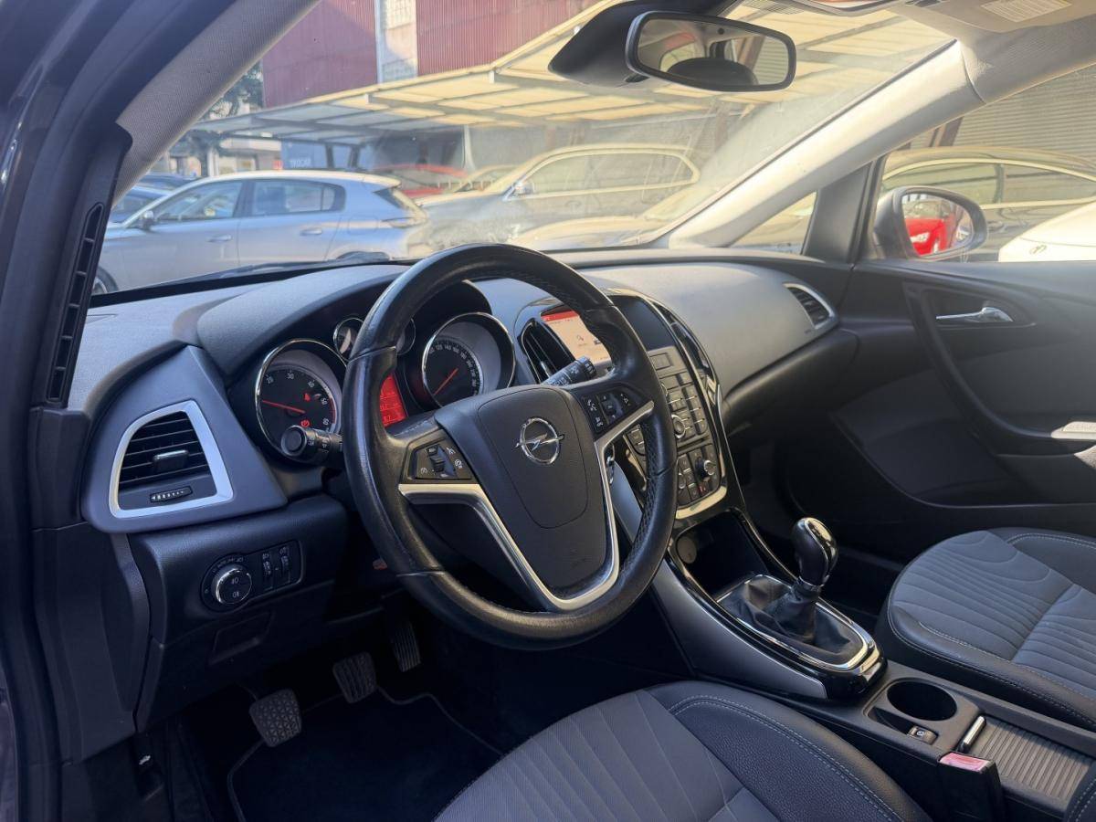 opel-astra-2015-diesel-1598cc