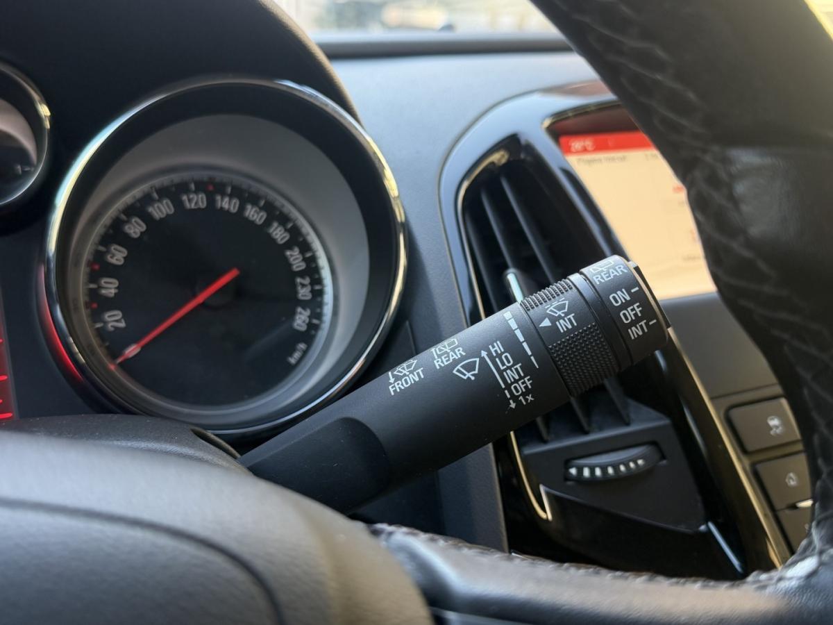 opel-astra-2015-diesel-1598cc