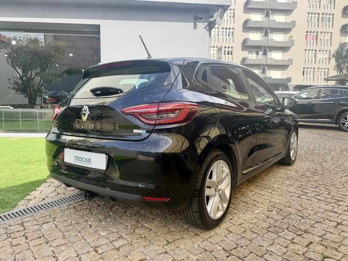 renault-clio-2021-hibrido-1598cc