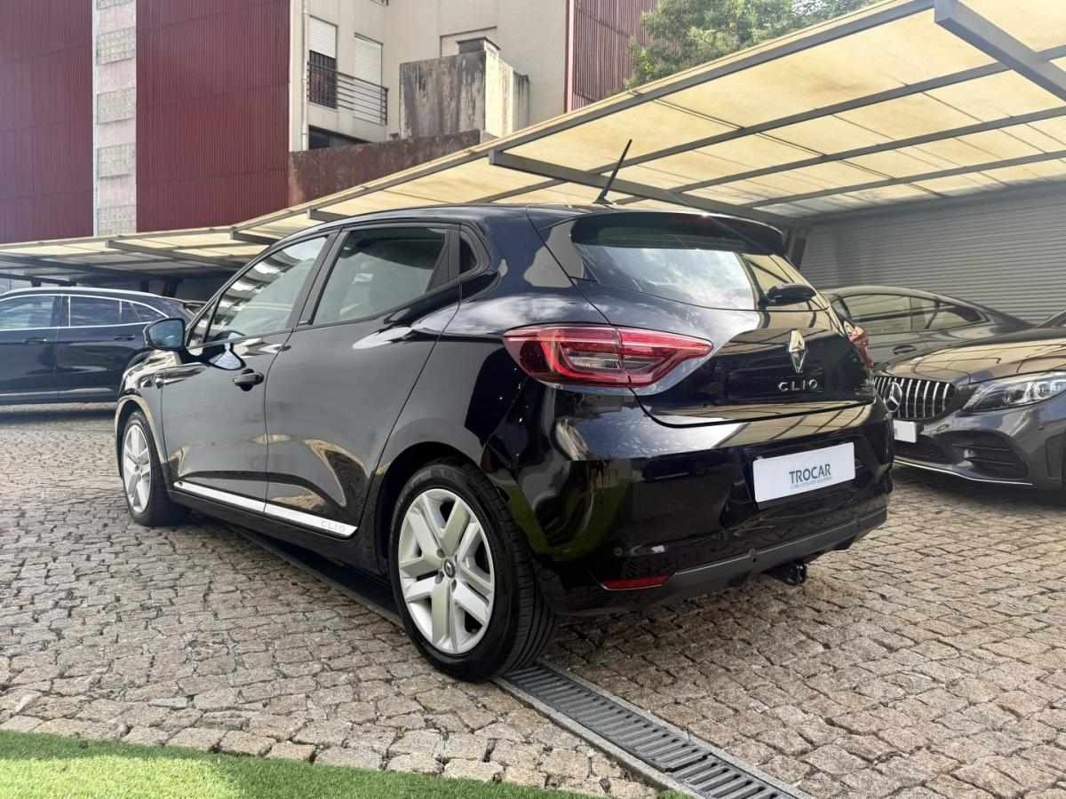renault-clio-2021-hibrido-1598cc