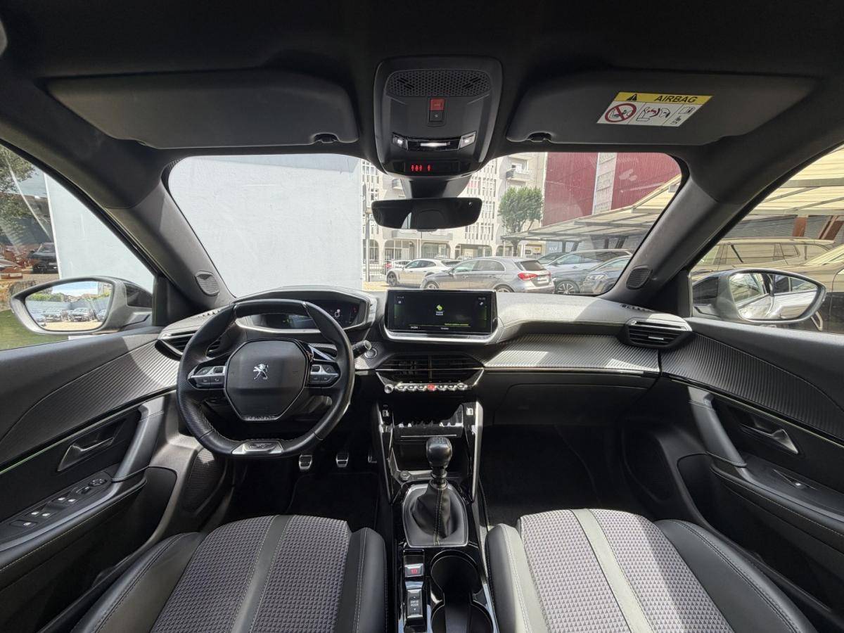 peugeot-2008-2022-diesel-1499cc