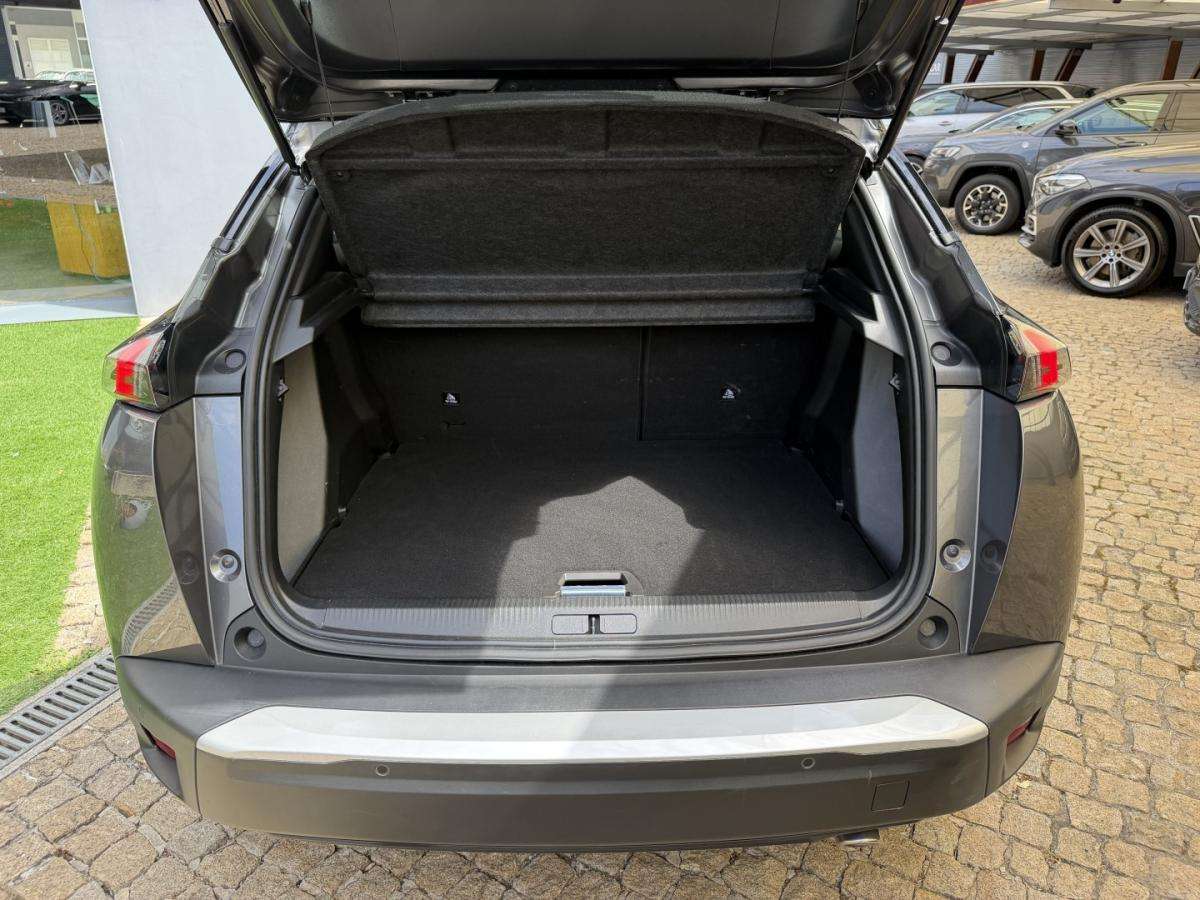 peugeot-2008-2022-diesel-1499cc