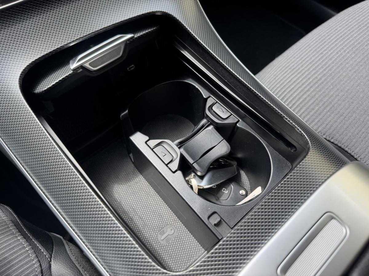 mercedes-benz-classe-c-2023-hibrido-1999cc