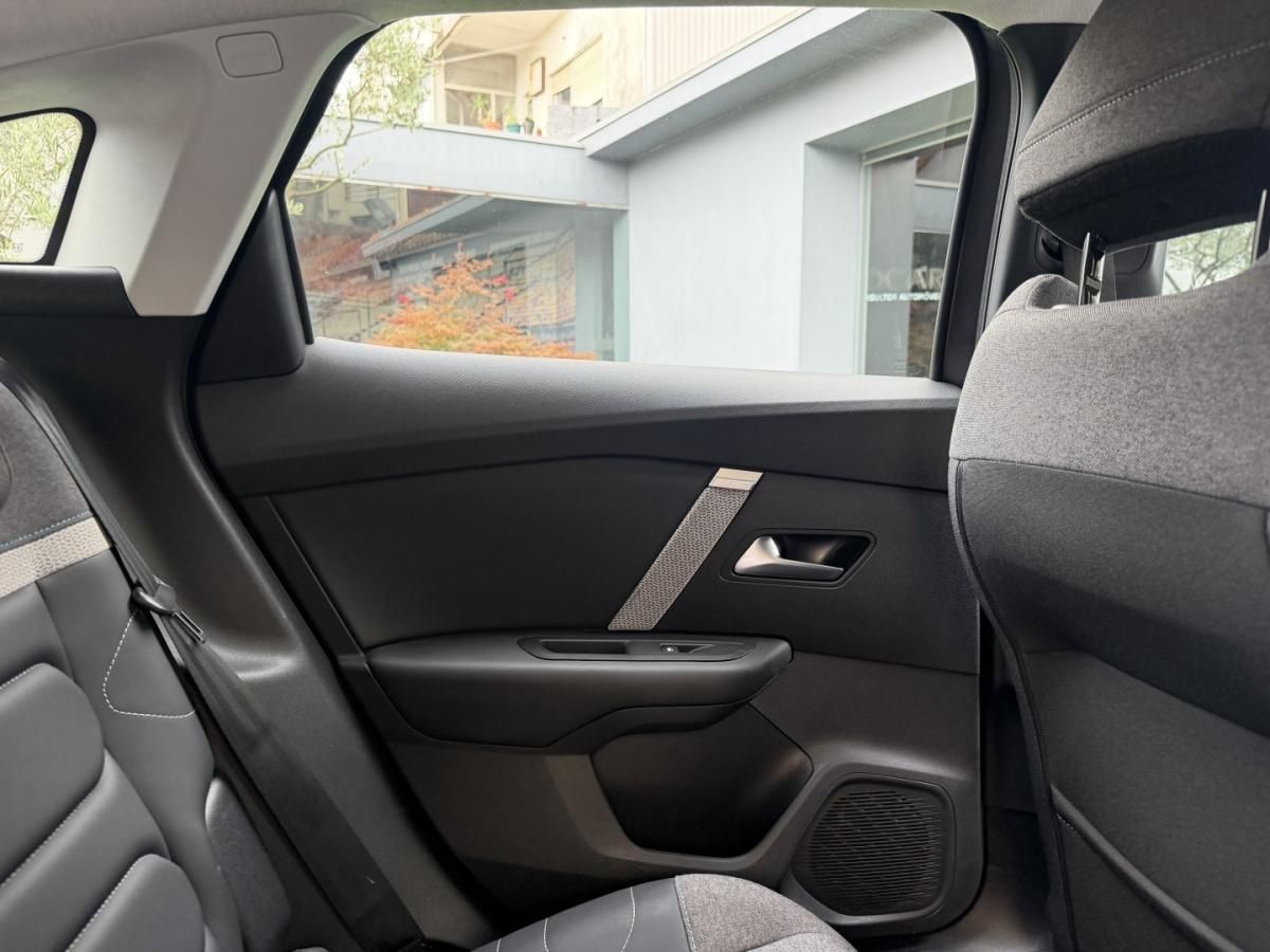 citroen-c4-2023-gasolina-1199cc