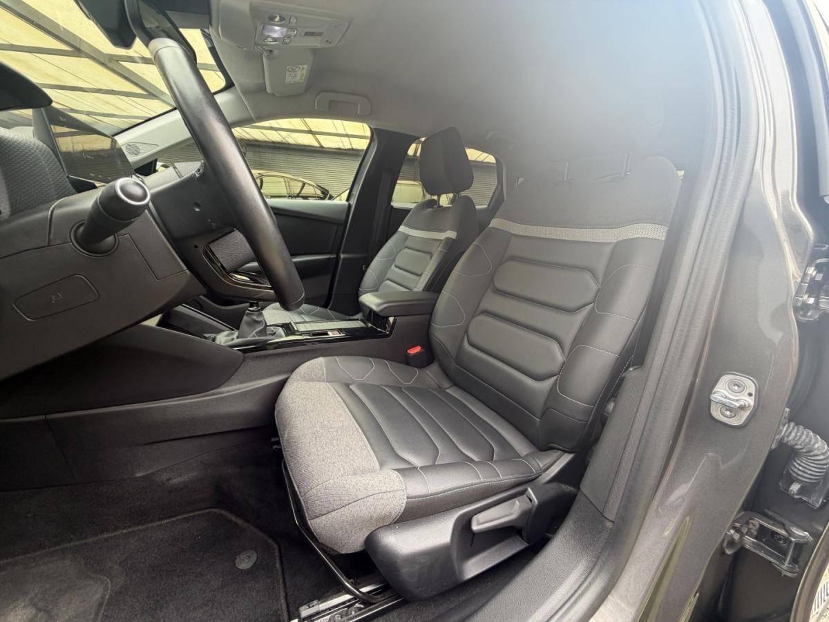 citroen-c4-2023-gasolina-1199cc