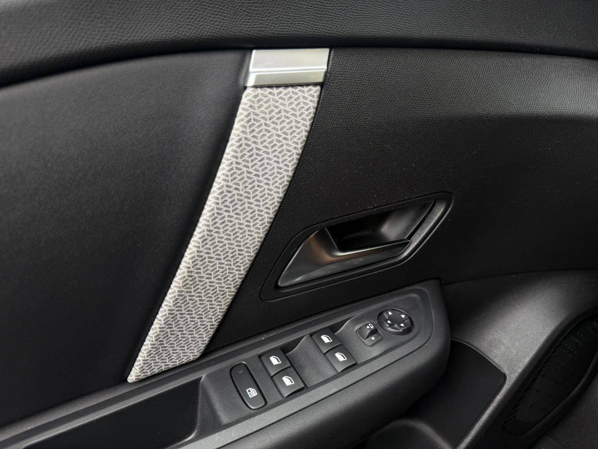 citroen-c4-2023-gasolina-1199cc